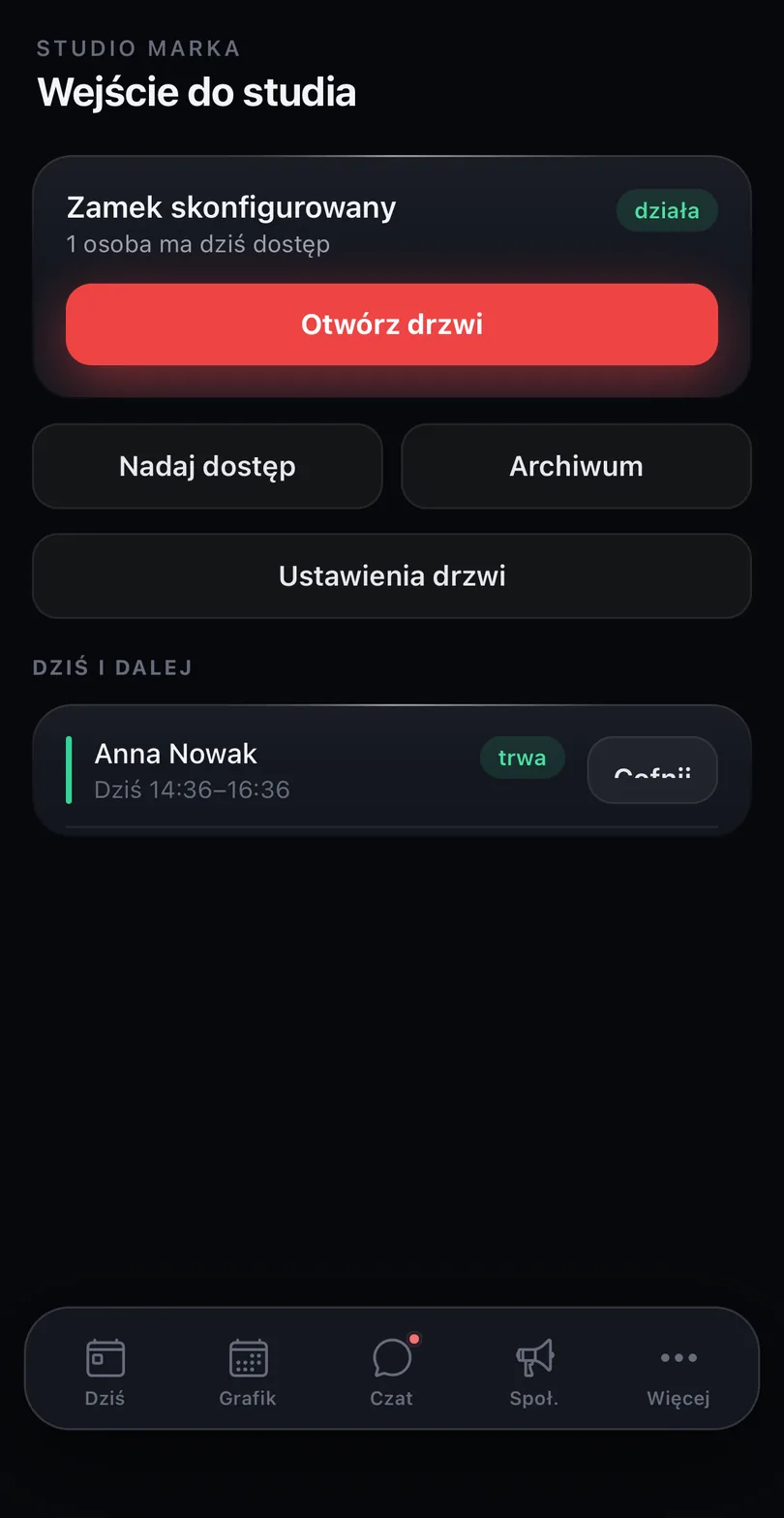 Ekran Drzwi w TrainOS, sterowanie zamkiem i lista osób z dostępem